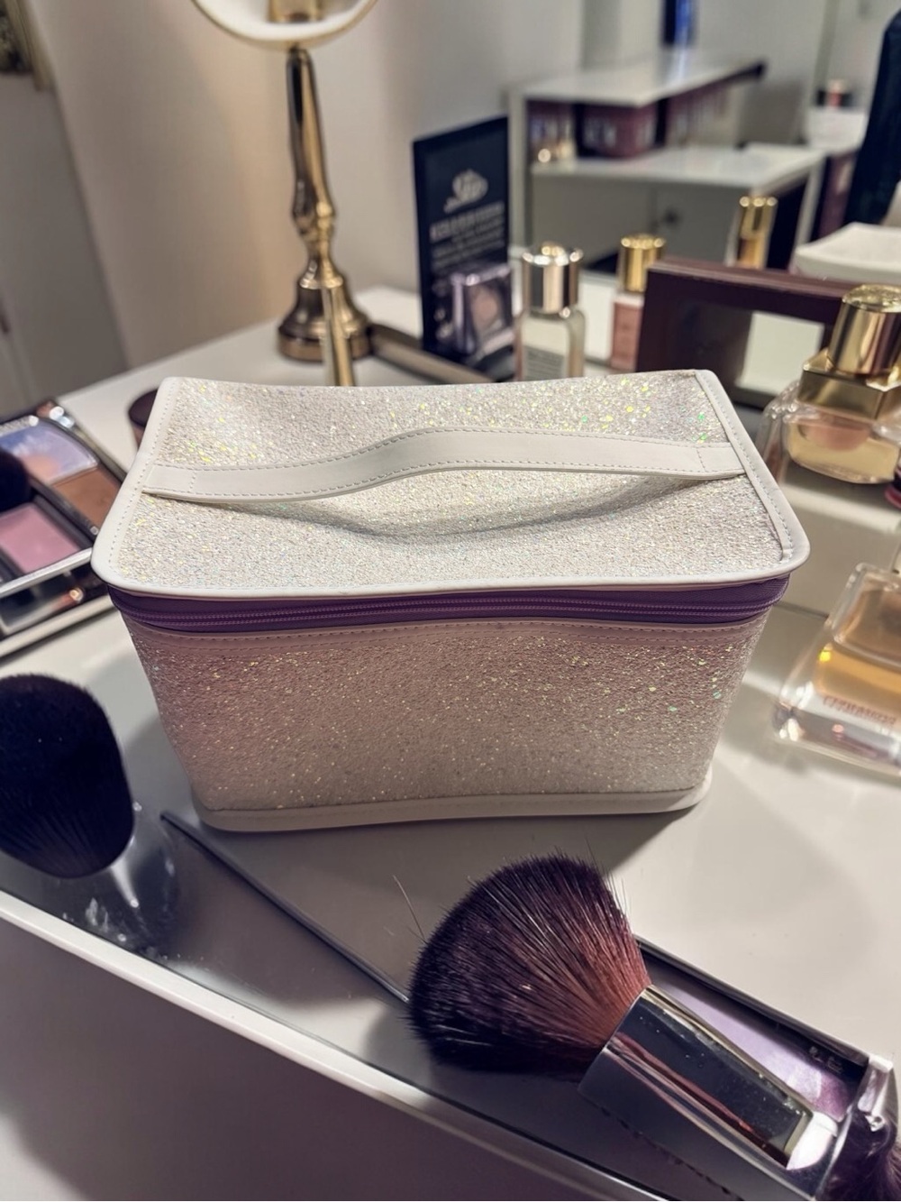 Clinique Skincare‎ Makeup Beauty Textured Glitter Cosmetic Case Bag White Purple